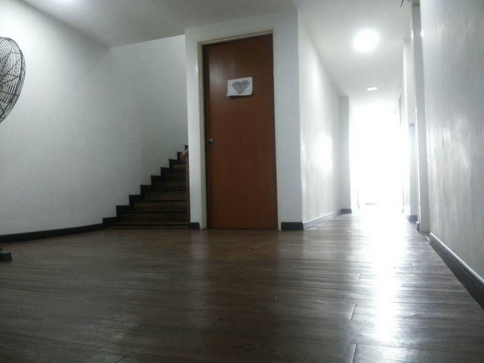 Hotel Viva Кланг Екстер'єр фото